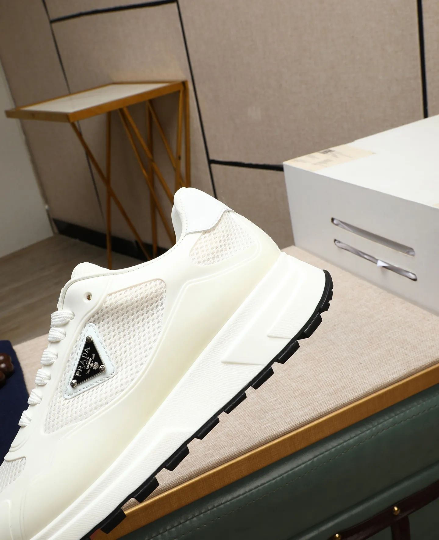Men's shoes 💰580 [PRADA] Prada - High-end quality original order - Upper: 🔝 silk calfskin, brand canvas cloth, brand metal fasteners - Lining: mesh, foot pads; top-grade cowhide - Outsole: ultra-light TPU foam; molded outsole - Ultra-high quality control·Fine workmanship: highlighted (high-end·luxury·grade) -Size: 38-44 (45 can be customized) Wang